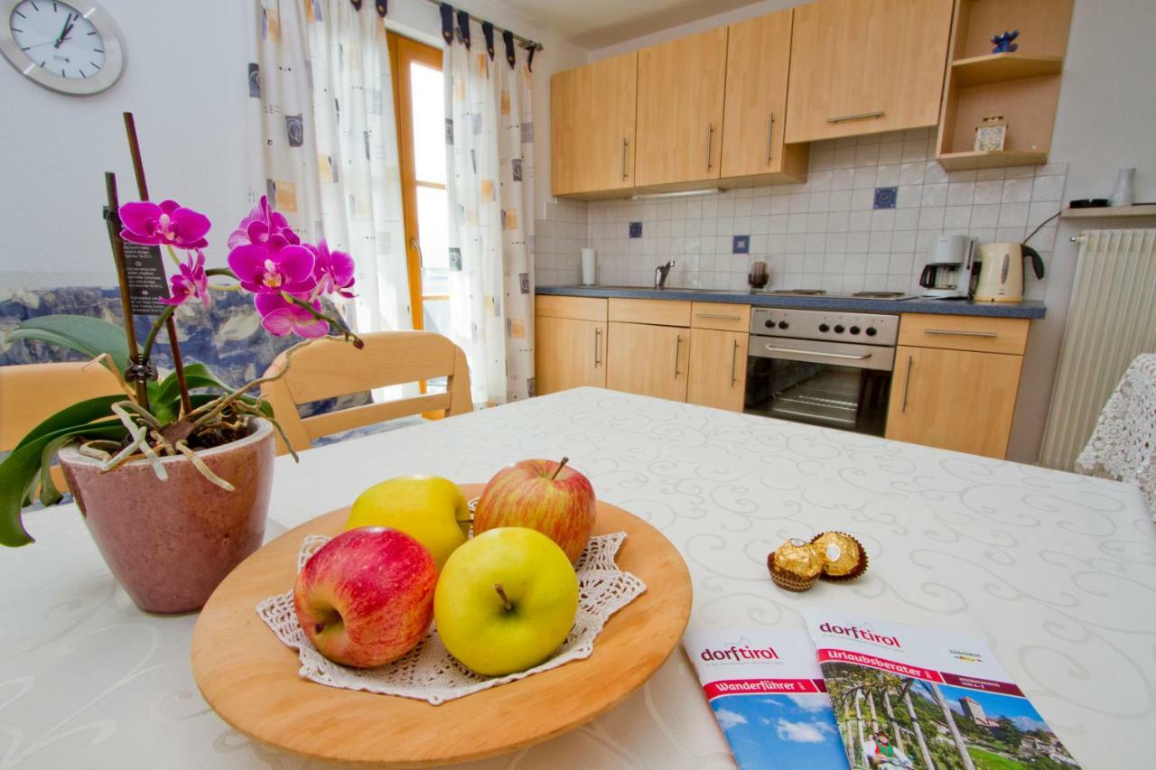 티롤로 Haus Niederweg 아파트 외부 사진